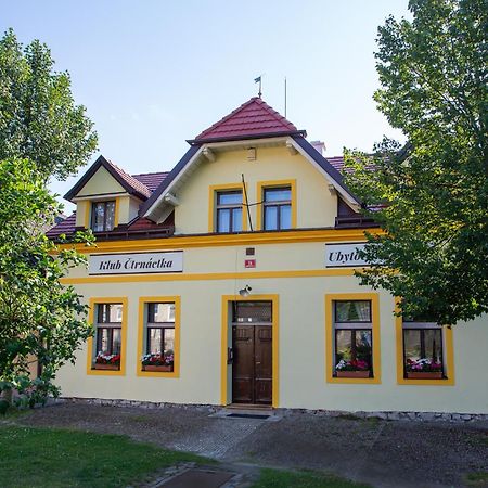Penzion Ctrnactka Rataje nad Sázavou Exterior foto
