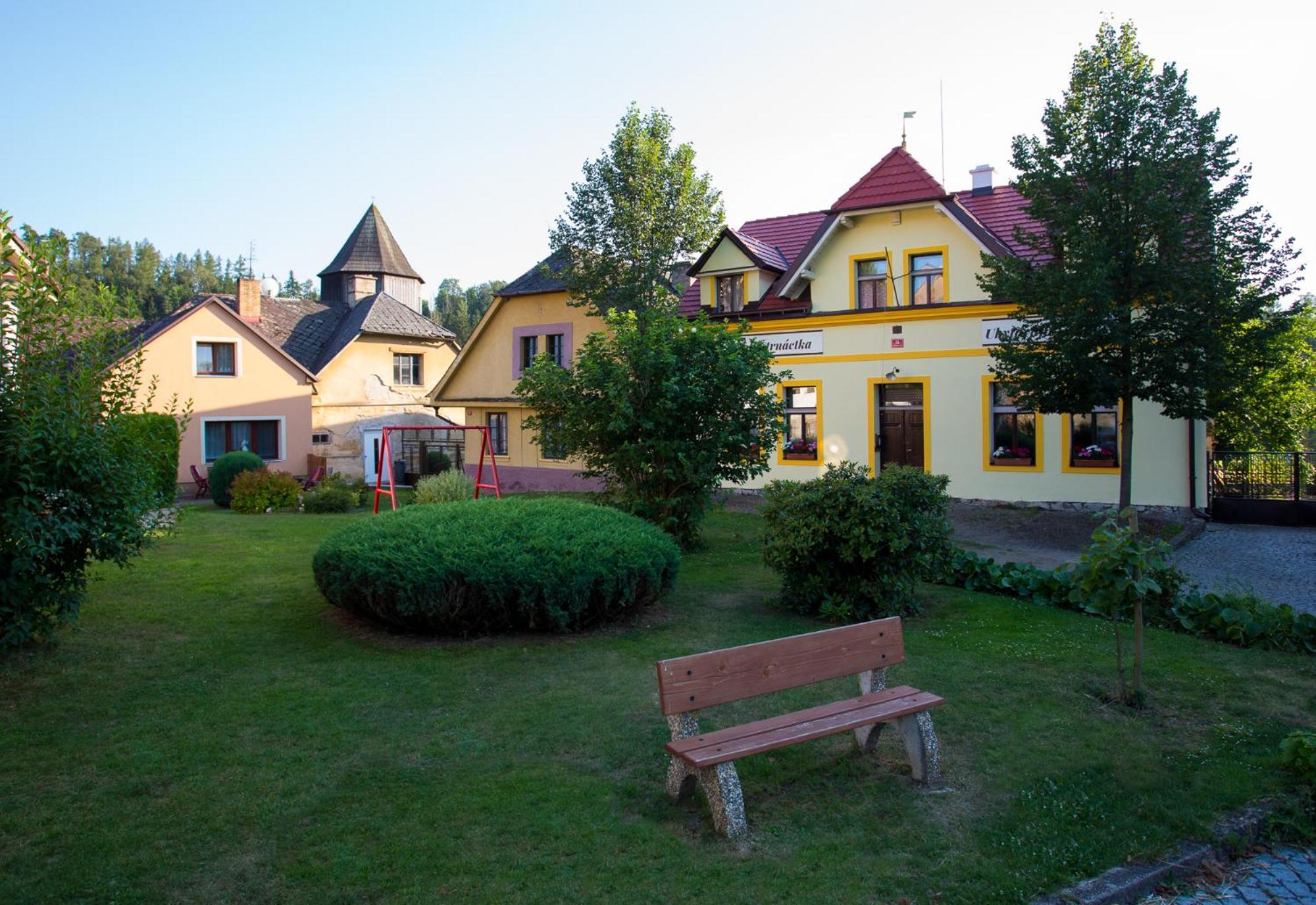Penzion Ctrnactka Rataje nad Sázavou Exterior foto